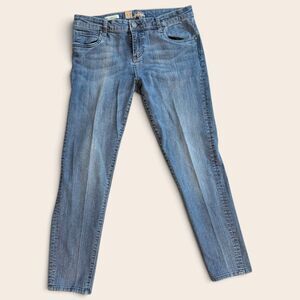 Casual Chic Minimalist KUT from the Kloth Katy Boyfriend Jeans Size 8 Blue